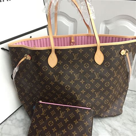 louis vuitton shopping tote.